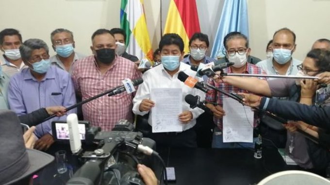 Suspensión del ferrocarril Arica-La Paz por presión de transportistas