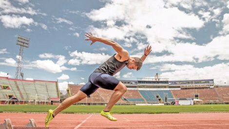 Deportista boliviano Bruno Rojas anuncia su retiro del atletismo
