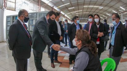 Centro de vacunación en Cochabamba