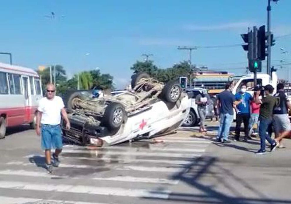 Accidente de ambulancia en Santa Cruz