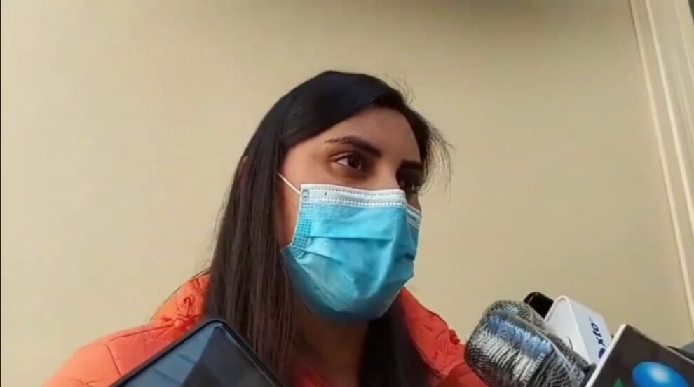 La senadora de Comunidad Ciudadana, Andrea Sahonero, afirma que hijos del Presidente Arce están involucrados en contratos internacionales estatales