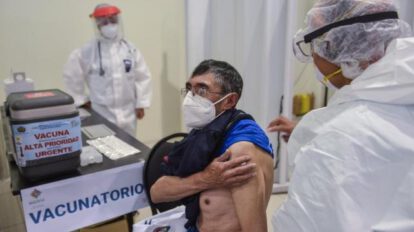 Vacunación masiva en La Paz y El Alto