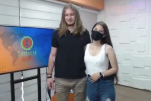 Gabriela Valderrama y Alexis Dessard en una relación amorosa