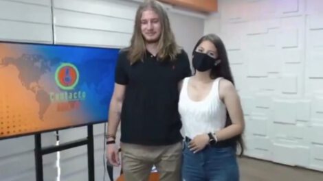 Gabriela Valderrama y Alexis Dessard en una relación amorosa