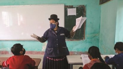 Aplazados y regreso a clases en Bolivia