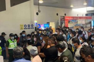 Protestas en aeropuertos por el paro de Aasana
