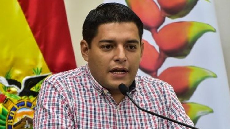 Álvaro Coimbra citado por vulneración de derechos humanos