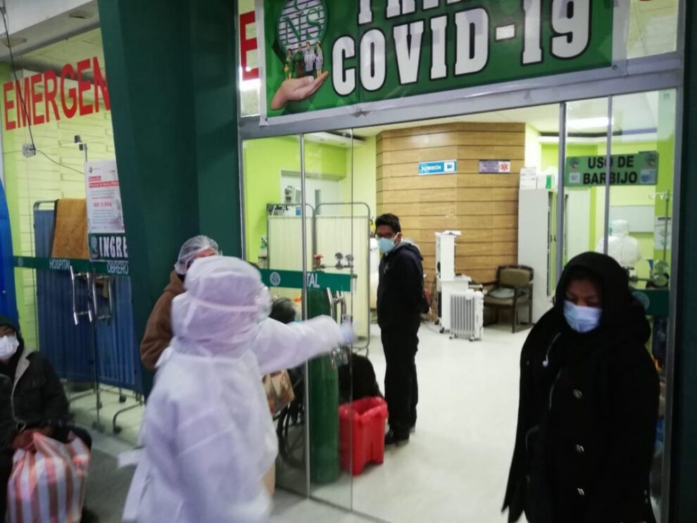 Hospital Obrero Oruro colapsa por falta de oxígeno
