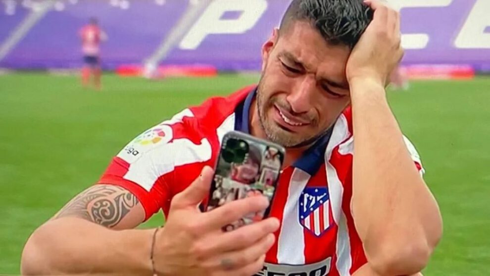 Luis Suárez se emociona hasta el llanto tras ganar el campeonato de la Liga Española