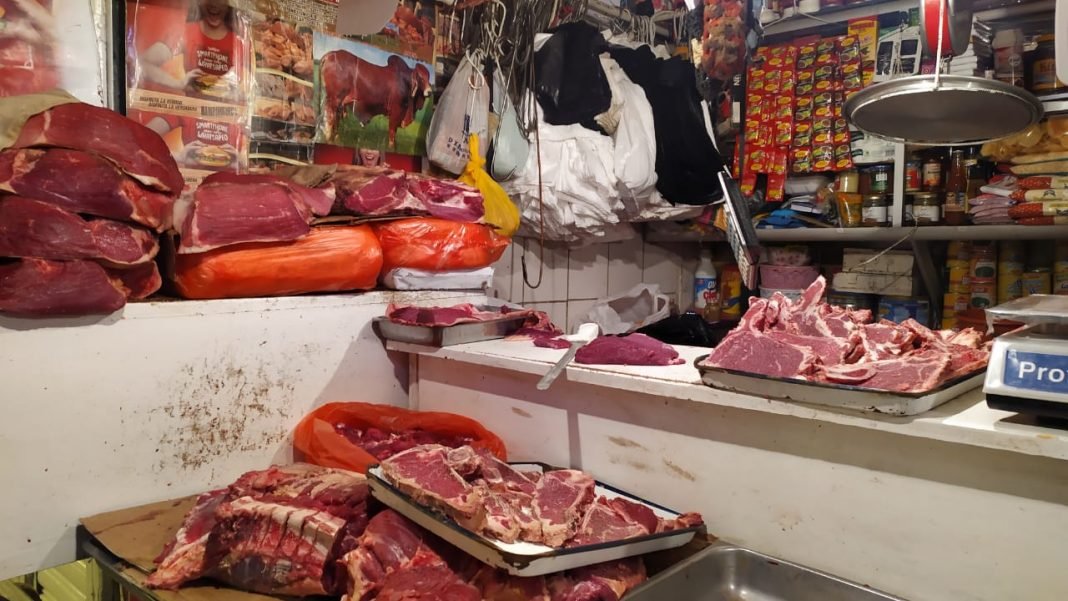 Comerciantes en Oruro alertan sobre posible escasez de alimentos en ...