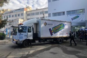 Bolivia recibe Vacunas Pfizer del mecanismo Covax