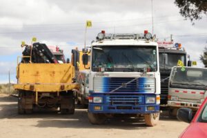 Aduana Nacional comisa camiones indocumentados en Potosí