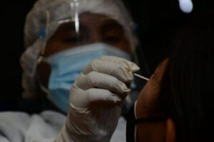 récord de decesos y contagios de Covid-19 en Bolivia