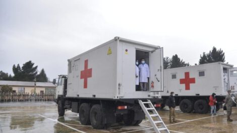 Hospital móvil en Cochabamba