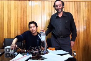 Rector de la UTO, David Ismael Rojas, afirma que la institución tiene una posición política imparcial