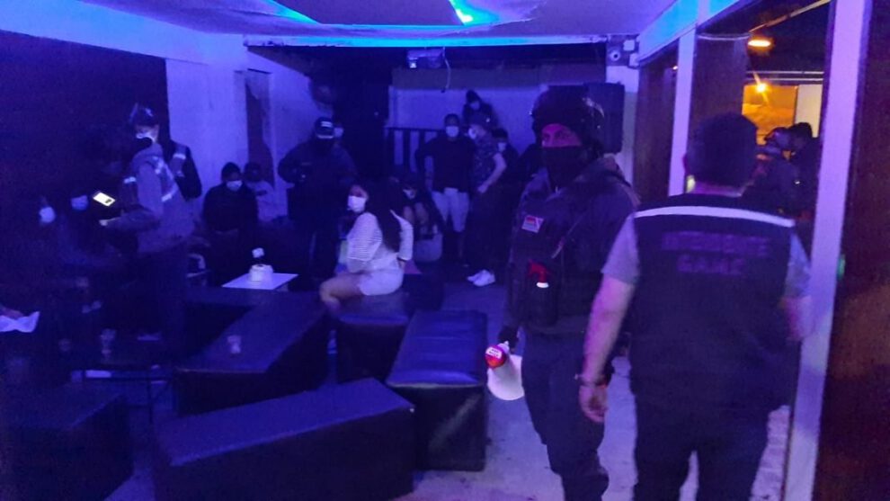 Fiesta clandestina en Cochabamba