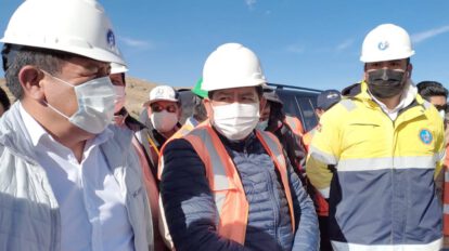 Obras en Potosí con Ministro Edgar Montaño