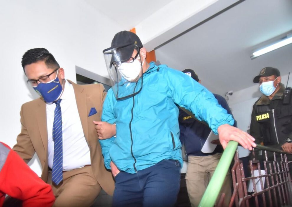 Aprehenden a exfuncionario de Salud por el caso respiradores chinos