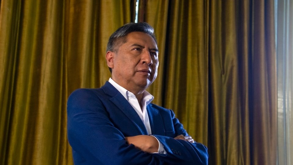 Liberación de patentes de vacunas anticovid por el canciller Rogelio Mayta
