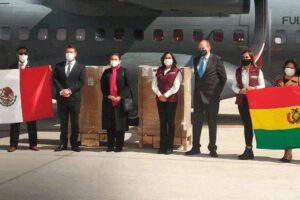 México dona ventiladores médicos a Bolivia