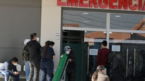 Hospitales Covid-19 La Paz al límite de su capacidad