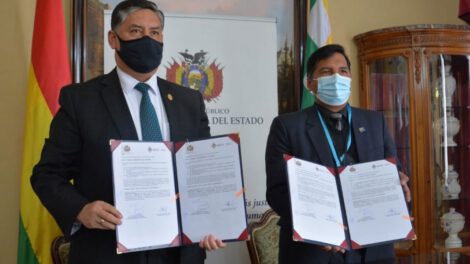 Convenio Fiscalía Ministerio de Educación para atender delitos contra estudiantes