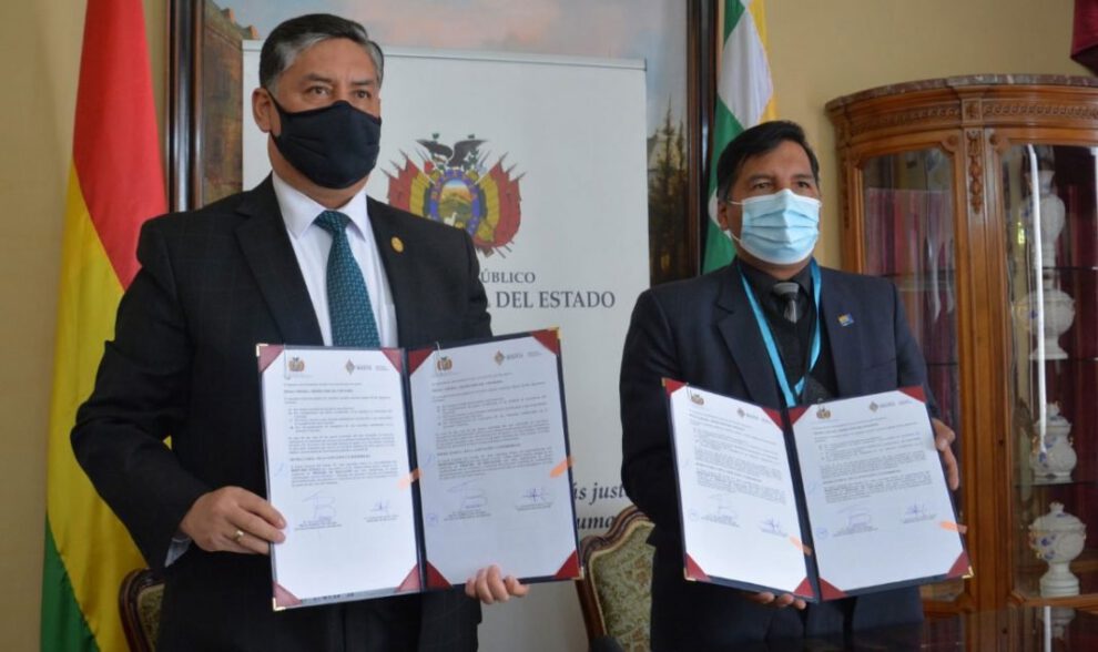 Convenio Fiscalía Ministerio de Educación para atender delitos contra estudiantes