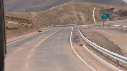 Inauguración de la carretera Caracollo-Colquiri