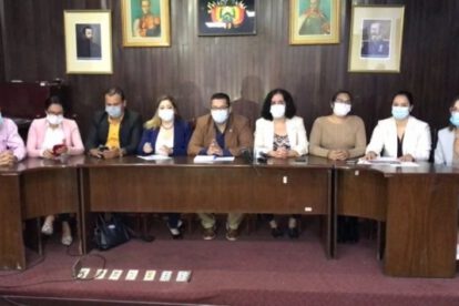 Trifulca en la Asamblea Legislativa entre Creemos y MAS