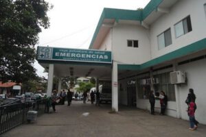Paro de salud en Santa Cruz por aumento de contagios de Covid-19