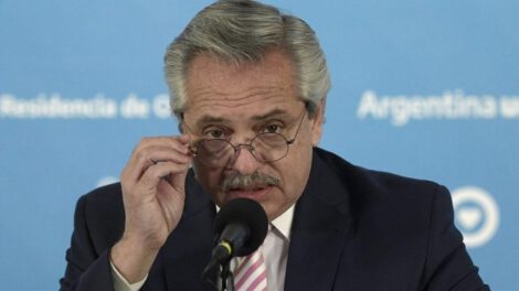 Alberto Fernández error discurso sobre vacunación
