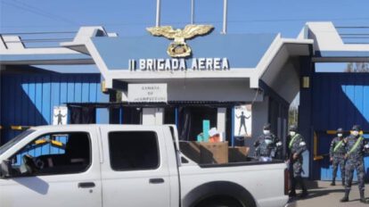 Fuerza Aérea Boliviana encapsulada en Cochabamba por Covid-19