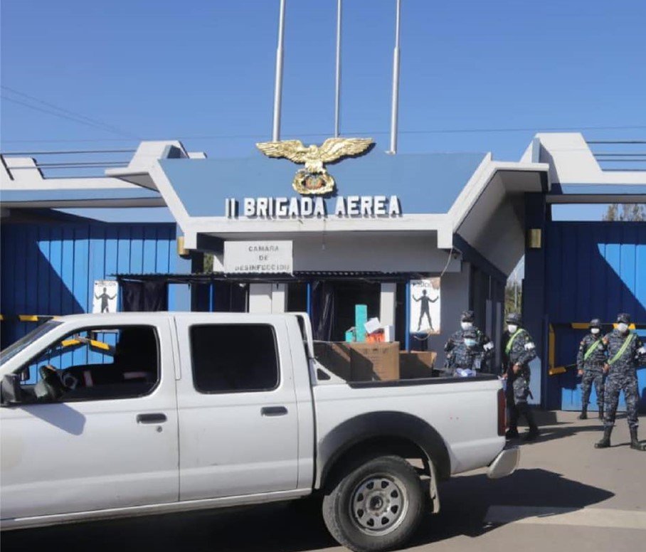 Fuerza Aérea Boliviana encapsulada en Cochabamba por Covid-19