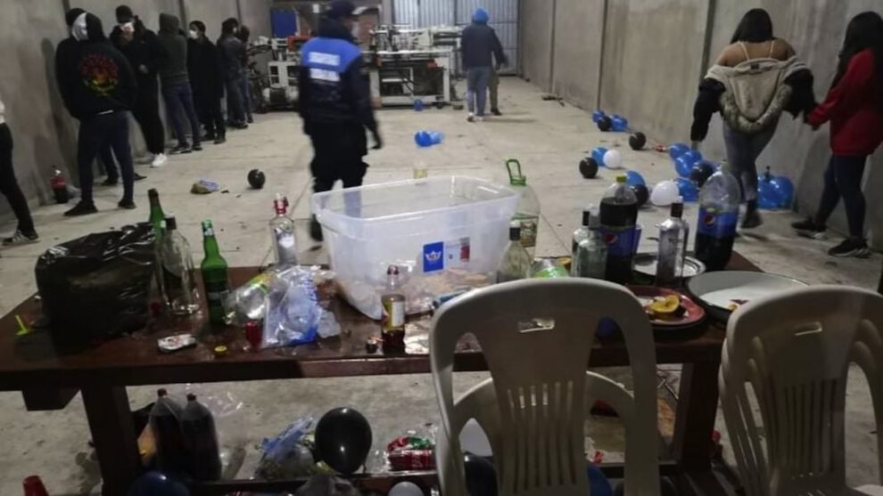 Fiesta clandestina en Cochabamba con casos de Covid-19