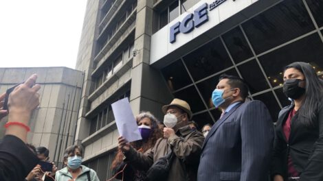 Investigación a exgobierno de Moreno por envío de material antidisturbios a Bolivia