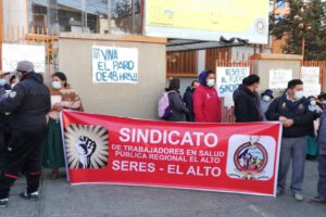 Paro de trabajadores en salud en El Alto