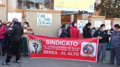 Paro de trabajadores en salud en El Alto