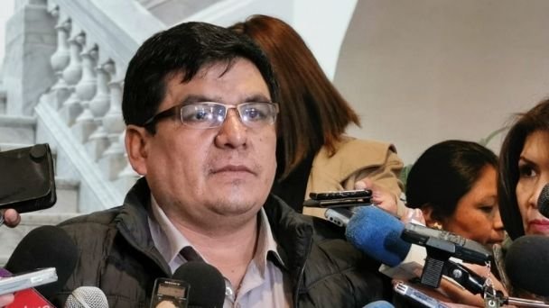 Omar Aguilar afirma que el MAS desconoció órdenes de Salvatierra