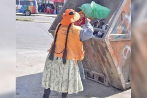 Barbijos usados en El Alto