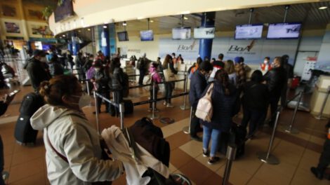Paro indefinido de Aasana afectará vuelos en todos los aeropuertos del país