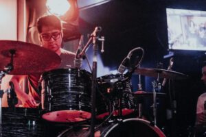 Eddy Chuquimia, baterista de Efecto Mandarina, fallece por Covid-19