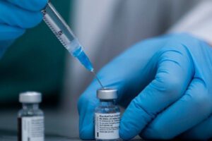 Inmunización contra el Covid-19 recomendada por el Servicio Departamental de Salud de La Paz