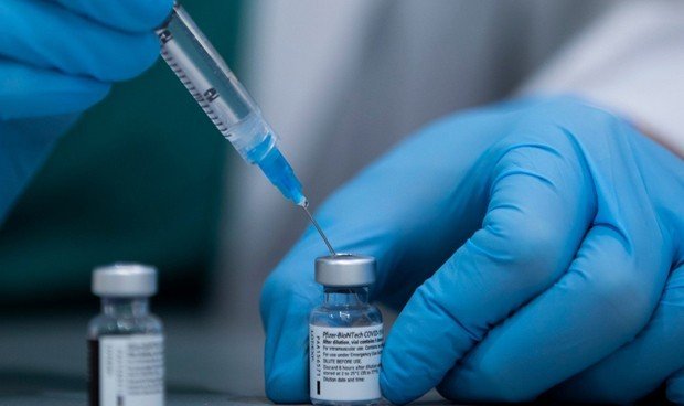 Inmunización contra el Covid-19 recomendada por el Servicio Departamental de Salud de La Paz