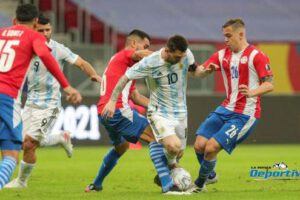 Argentina clasifica a cuartos tras vencer a Paraguay en la Copa América