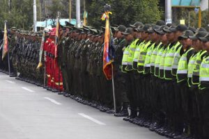 Policía Boliviana en emergencia por ley que otorga el mando al ministro de Gobierno