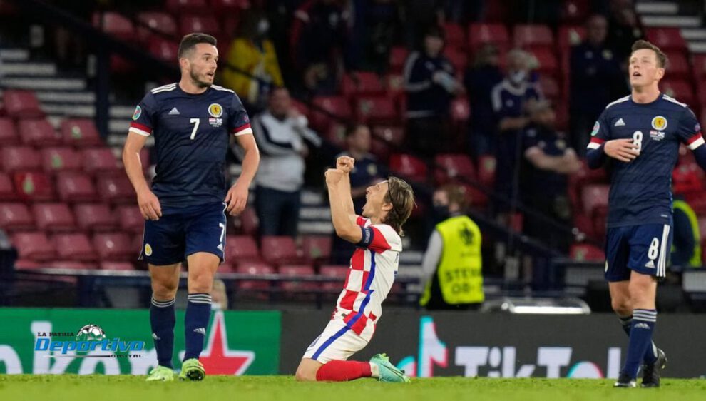 Croacia clasifica a octavos tras vencer a Escocia en la Eurocopa