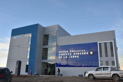 Maestros sin ítem en Oruro