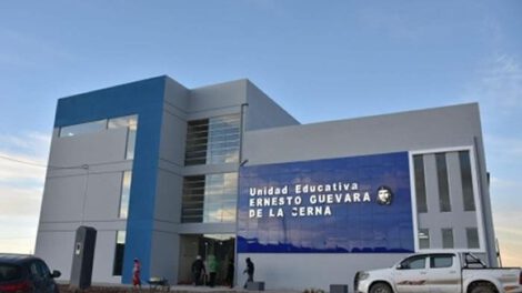 Maestros sin ítem en Oruro