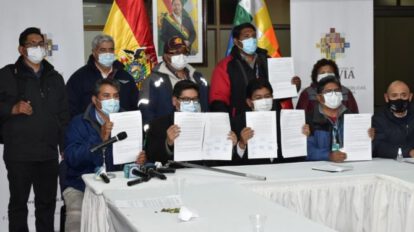 Acuerdo Aasana Gobierno en conferencia de prensa