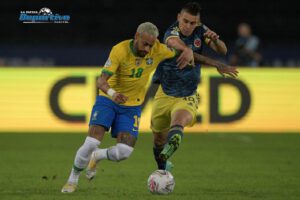 Copa América con Brasil y Neymar avanzando en el torneo